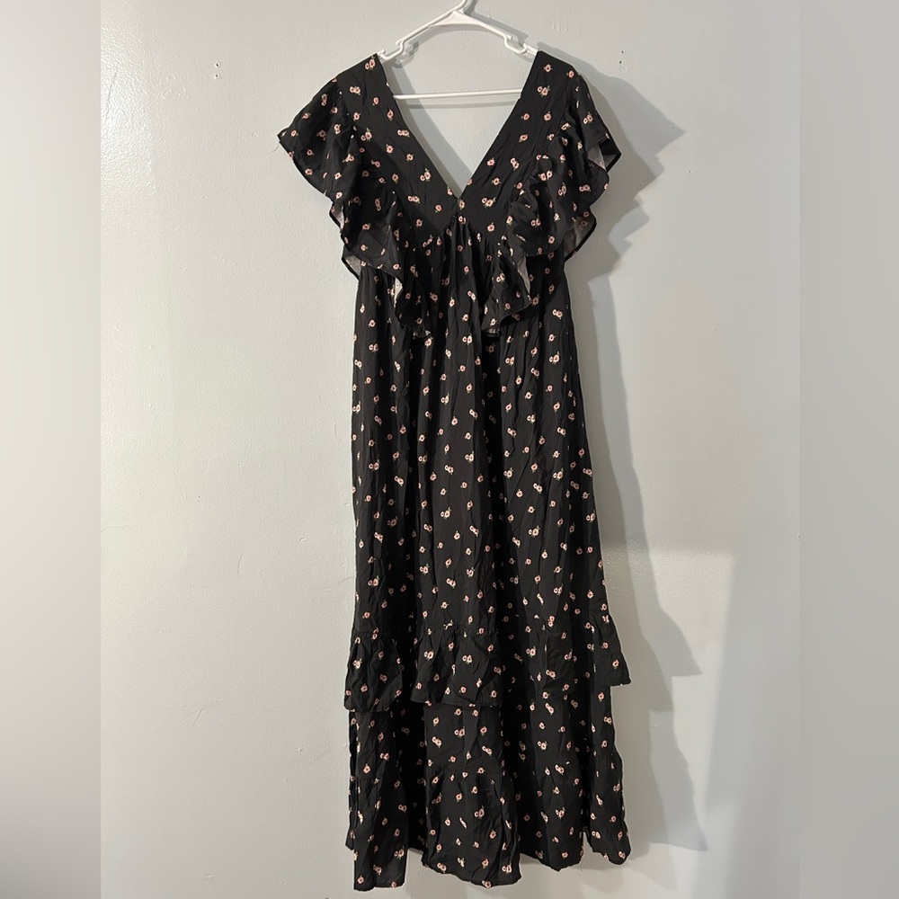 NWT Black Floral Forever 21 Maxi Dress
